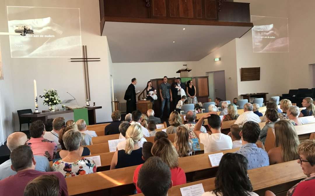 Doopdienst Evert van de Born en Kyra van Essen